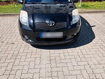 Usata Toyota Yaris 69 CV (50 kW) 2008 Nero Utilitaria