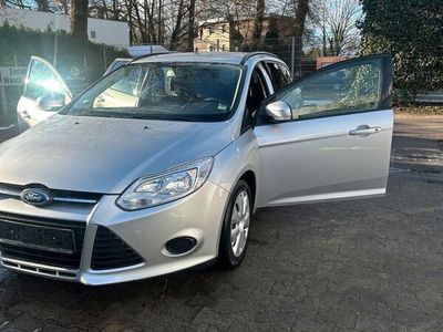 gebraucht Ford Focus 1.6 Klima, TÜV 12/2025