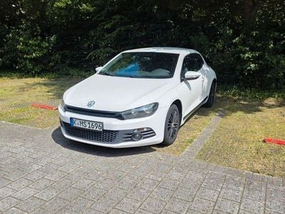 Gebraucht VW Scirocco 140 PS (102 kW) 2009 Weiß Coupé