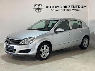 Gebraucht Opel Astra Edition 90 PS (66 kW) 2009 Silber Limousine