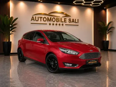 Gebraucht Ford Focus Titanium 182 PS (133 kW) 2015 Rot Limousine
