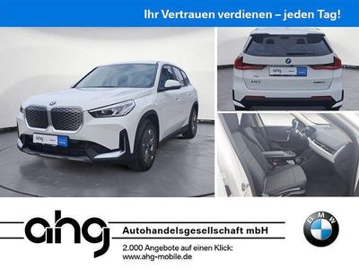 Gebraucht BMW iX1 Performance 150 kW (204 PS) 2024 Weiß SUV
