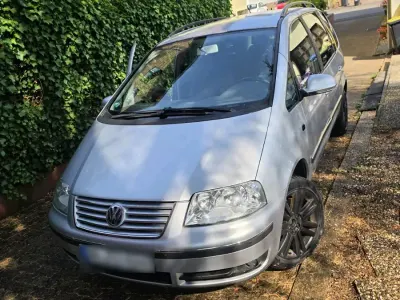 Gebraucht VW Sharan 140 PS (102 kW) 2005 Silber Van / Kleinbus
