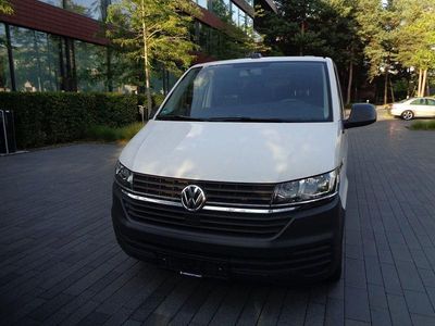Usata VW Caravelle 110 CV (80 kW) 2021 Bianco Furgone