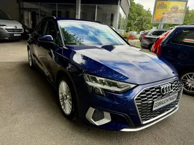 Gebraucht Audi A3 Advanced 150 PS (110 kW) 2024 Blau Limousine