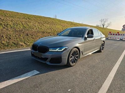 Gebraucht BMW 530 M Sport 286 PS (210 kW) 2021 Grau Limousine