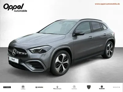 Gebraucht Mercedes GLA180 AMG line 150 PS (110 kW) 2025 Grau SUV