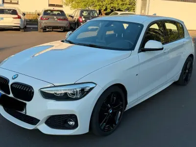 Gebraucht BMW 118 Shadowline 136 PS (100 kW) 2019 Weiß Kleinwagen