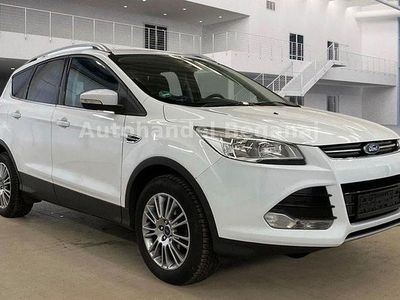 Gebraucht Ford Kuga Titanium 150 PS (110 kW) 2014 Weiß SUV