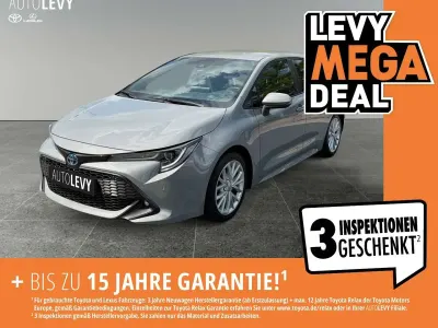 Gebraucht Toyota Corolla Team 122 PS (89 kW) 2022 Grau Limousine