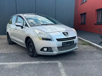 Gebraucht Peugeot 5008 Business-Line 163 PS (119 kW) 2011 Van / Kleinbus