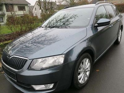 Gebraucht Skoda Octavia Style 150 PS (110 kW) 2017 Quarzgrau metallic Kombi