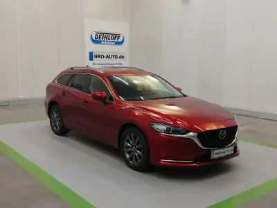 Używany Mazda 6 Exclusive 165 KM (121 kW) 2023 Czerwony Sedan/Limuzyna