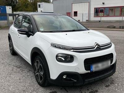 Weiß Gebraucht 2017 Citroën C3 PureTech Kleinwagen | 8.000 € (Fairer Preis)