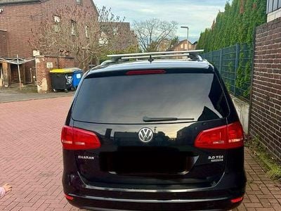 Second-hand VW Sharan Comfortline 170 CP (125 kW) 2012 Negru Monovolum