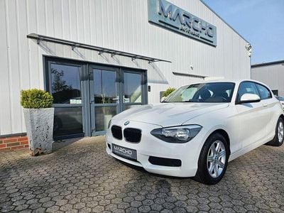 Begagnad BMW 114 Urban Line 102 HK (75 kW) 2014 Vit Halvkombi