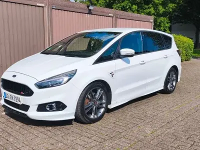 Gebraucht Ford S-MAX ST-Line 210 PS (154 kW) 2018 Weiß Van / Kleinbus