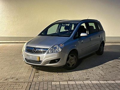 Gebraucht Opel Zafira 115 PS (84 kW) 2009 Grau Van / Kleinbus