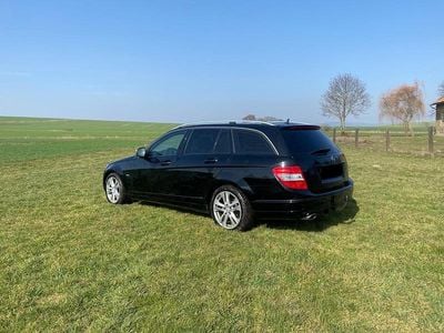 Gebraucht Mercedes C220 Elegance 170 PS (125 kW) 2009 Schwarz Kombi