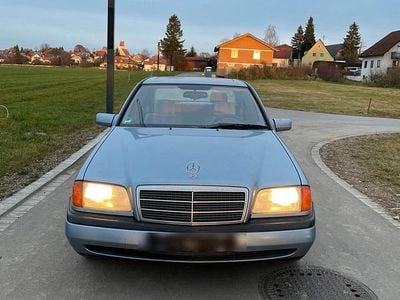 Mercedes C180