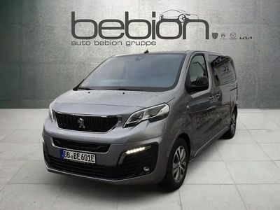 Peugeot e-Traveller