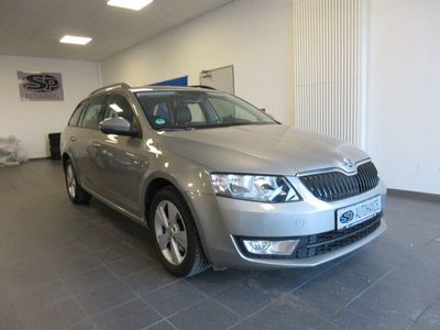 gebraucht Skoda Octavia 1.4 TSI Elegance 1.Hd Scheckheft WiRäder