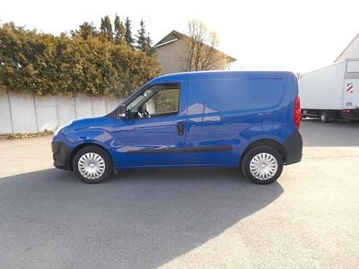 Gebraucht Fiat Doblò Basis 120 PS (88 kW) 2015 Blau Van / Kleinbus