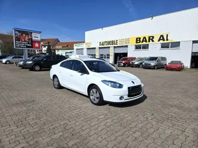 Gebraucht Renault Fluence 69 kW (95 PS) 2012 Weiß Limousine