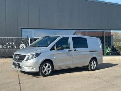 Gebraucht Mercedes Vito 210 PS (154 kW) 2019 Silber Van