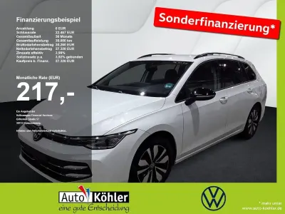 Gebraucht VW Golf VIII Goal 150 PS (110 kW) 2025 Oryxweiß perlmutteffekt Kombi