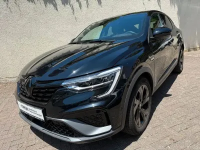 Gebraucht Renault Arkana Engineered 143 PS (105 kW) 2023 Schwarz SUV