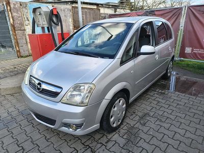 Gebraucht Opel Meriva 105 PS (77 kW) 2008 Silber Van / Kleinbus