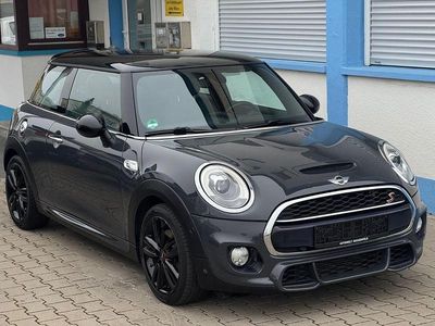 Grau Gebraucht 2015 Mini John Cooper Works Kleinwagen | 13.780 € (Teuer)