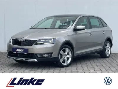 Gebraucht Skoda Rapid Ambition 125 PS (91 kW) 2018 Beige Kleinwagen