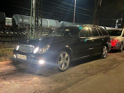 Mercedes E220