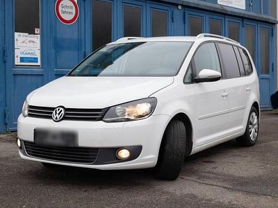 Gebraucht VW Touran 105 PS (77 kW) 2011 Weiß Van / Kleinbus