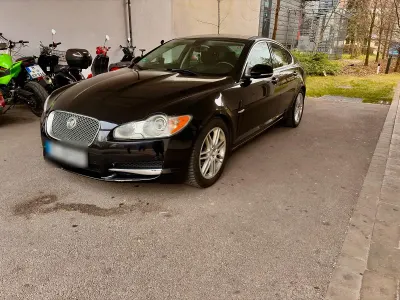 Second-hand Jaguar XF 211 CP (155 kW) 2011 Negru Berlinǎ
