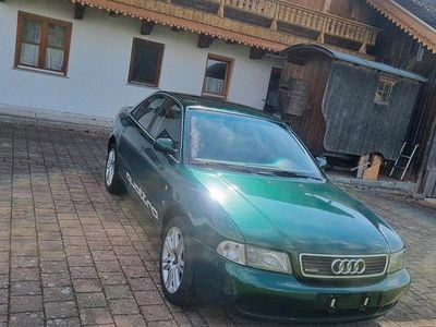 Second-hand Audi A4 150 CP (110 kW) 1997 Verde Berlinǎ