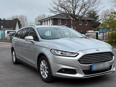 Gebraucht Ford Mondeo 150 PS (110 kW) 2019 Silber Kombi