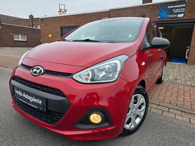 Gebraucht Hyundai i10 67 PS (49 kW) 2014 Rot Kleinwagen