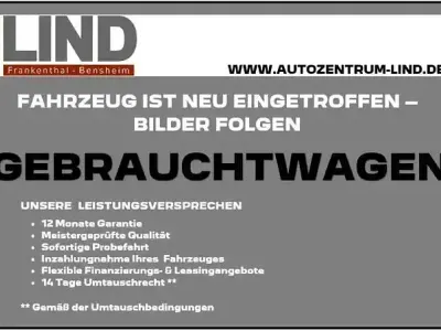 Gebraucht Peugeot 208 Allure 110 PS (80 kW) 2015 Weiß Kleinwagen