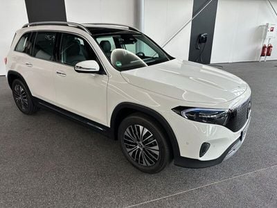 Mercedes EQB250+