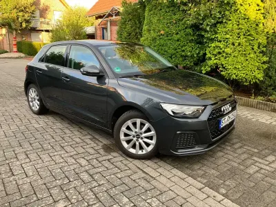 Gebraucht Audi A1 Sportback Advanced 95 PS (69 kW) 2021 Grau Kleinwagen