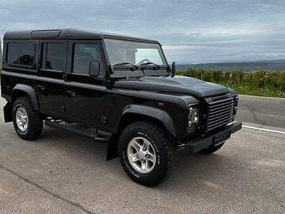 Santorini black Gebraucht 2009 Land Rover Defender S Kombi | 36.000 € (Etwas zu teuer)