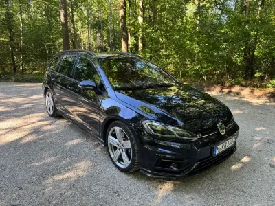 Gebraucht VW Golf VII R 300 PS (220 kW) 2019 Schwarz Kombi