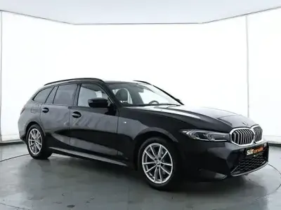 Gebraucht BMW 320 M Sport 190 PS (139 kW) 2025 Schwarz Limousine