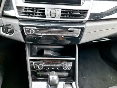 Gebraucht BMW 220 Sport Line 190 PS (139 kW) 2017 Grau Van / Kleinbus