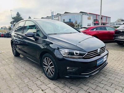 Schwarz Gebraucht 2016 VW Golf VII Allstar Limousine | 12.970 € (Fairer Preis)