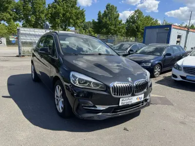 Używany BMW 218 Luxury Line 140 KM (102 kW) 2018 Czarny Kombi