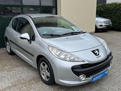 Gebraucht Peugeot 207 Urban Move 95 PS (69 kW) 2009 Silber Kleinwagen